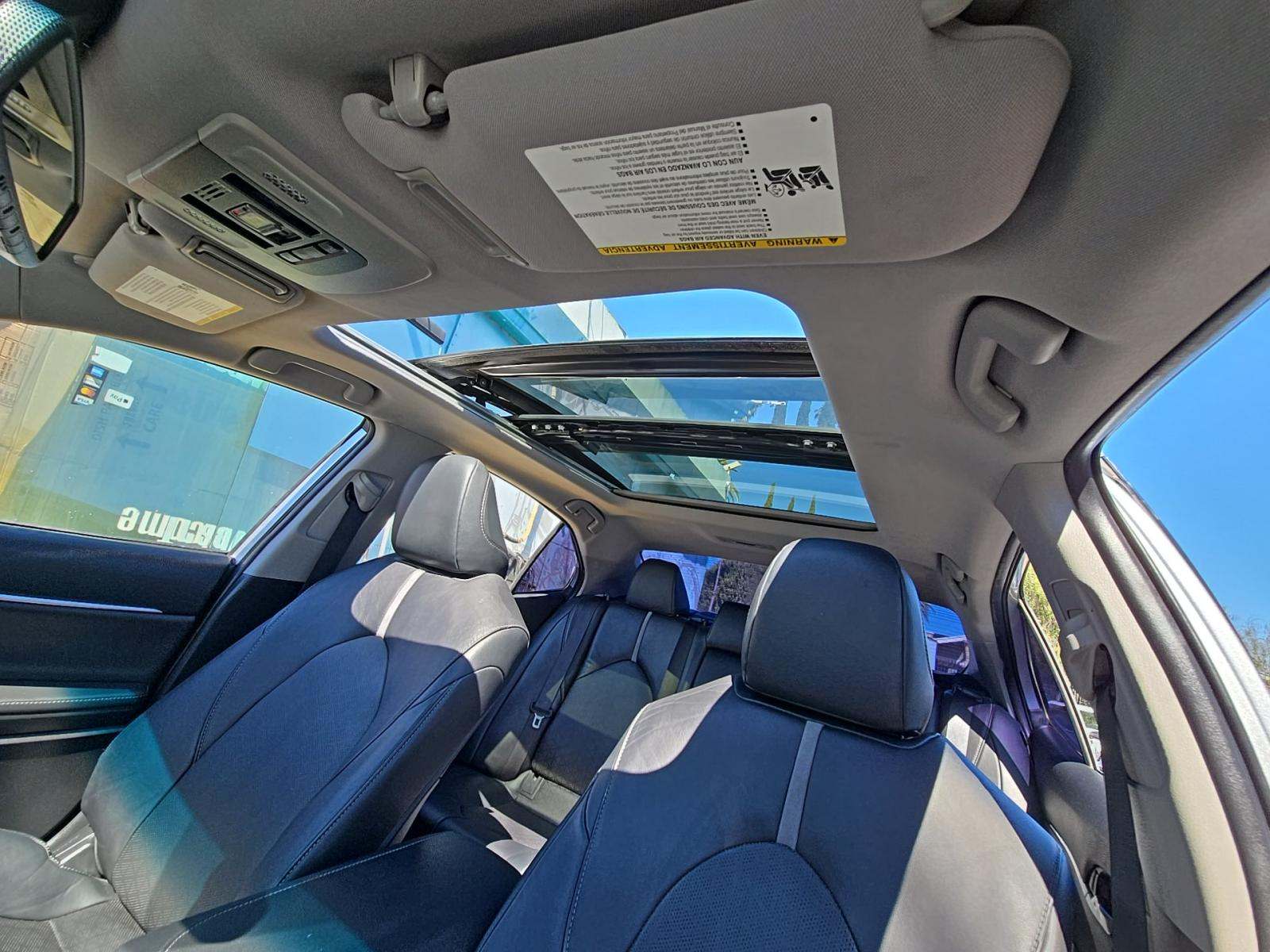 2019 Toyota Camry XSE FWD