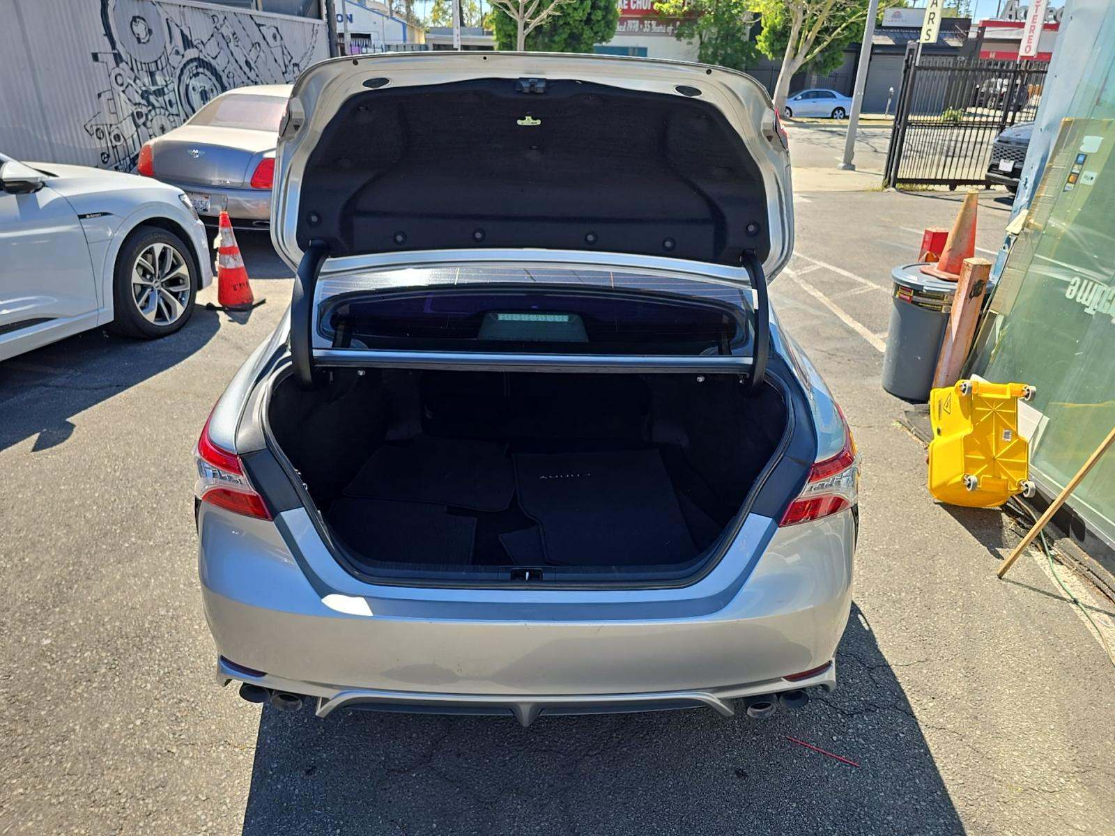 2019 Toyota Camry XSE FWD