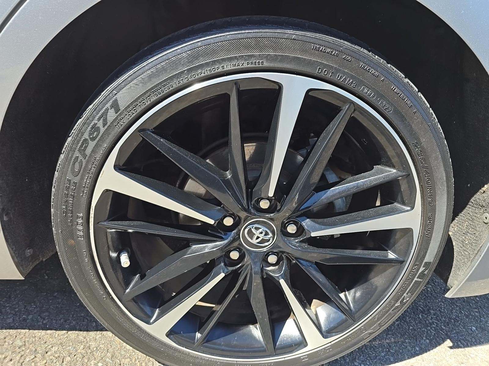 2019 Toyota Camry XSE FWD