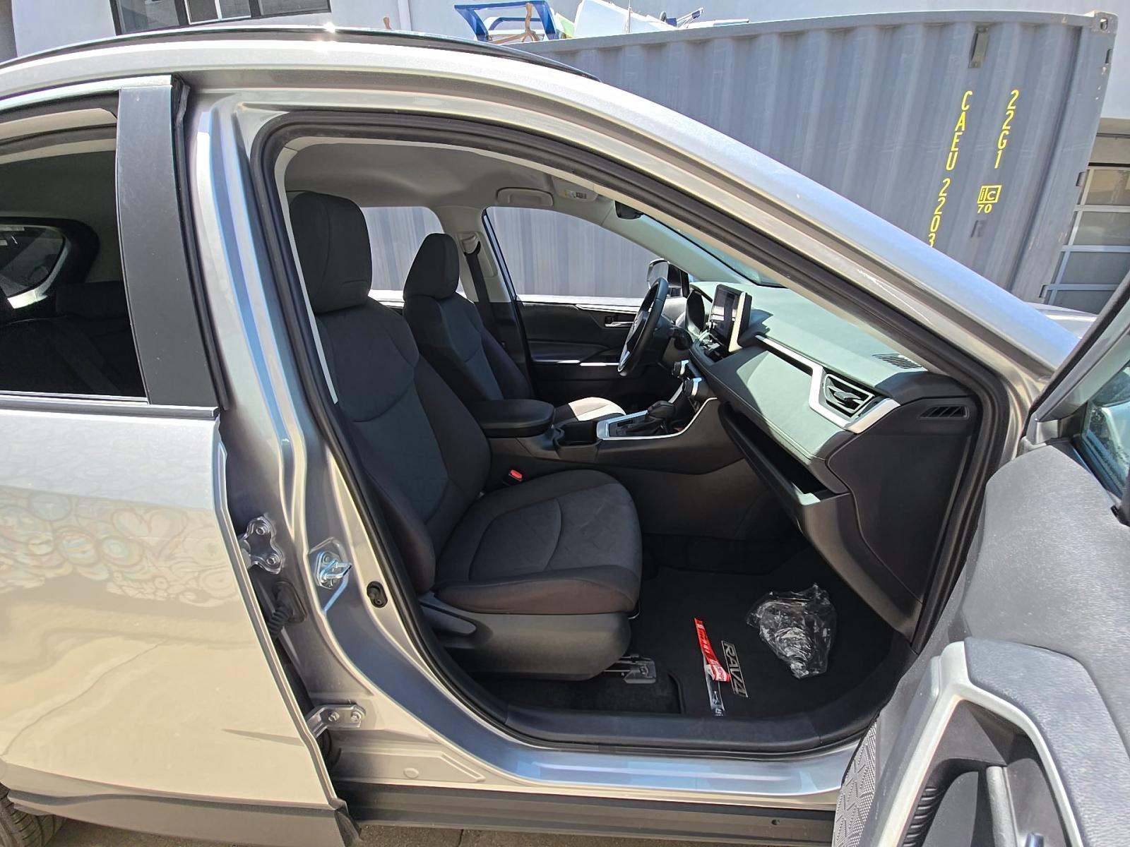 2024 Toyota RAV4 XLE AWD