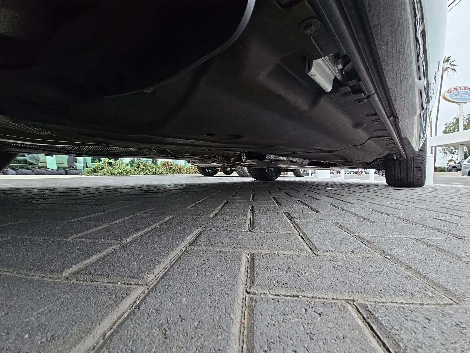 2025 Land Rover Range Rover SE AWD