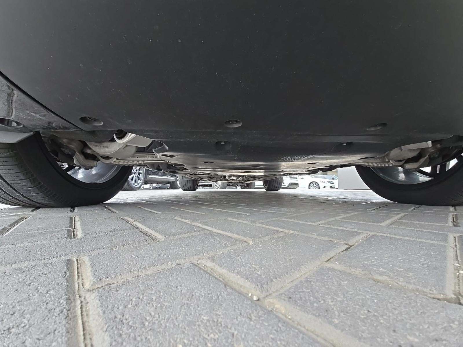 2025 Land Rover Range Rover SE AWD