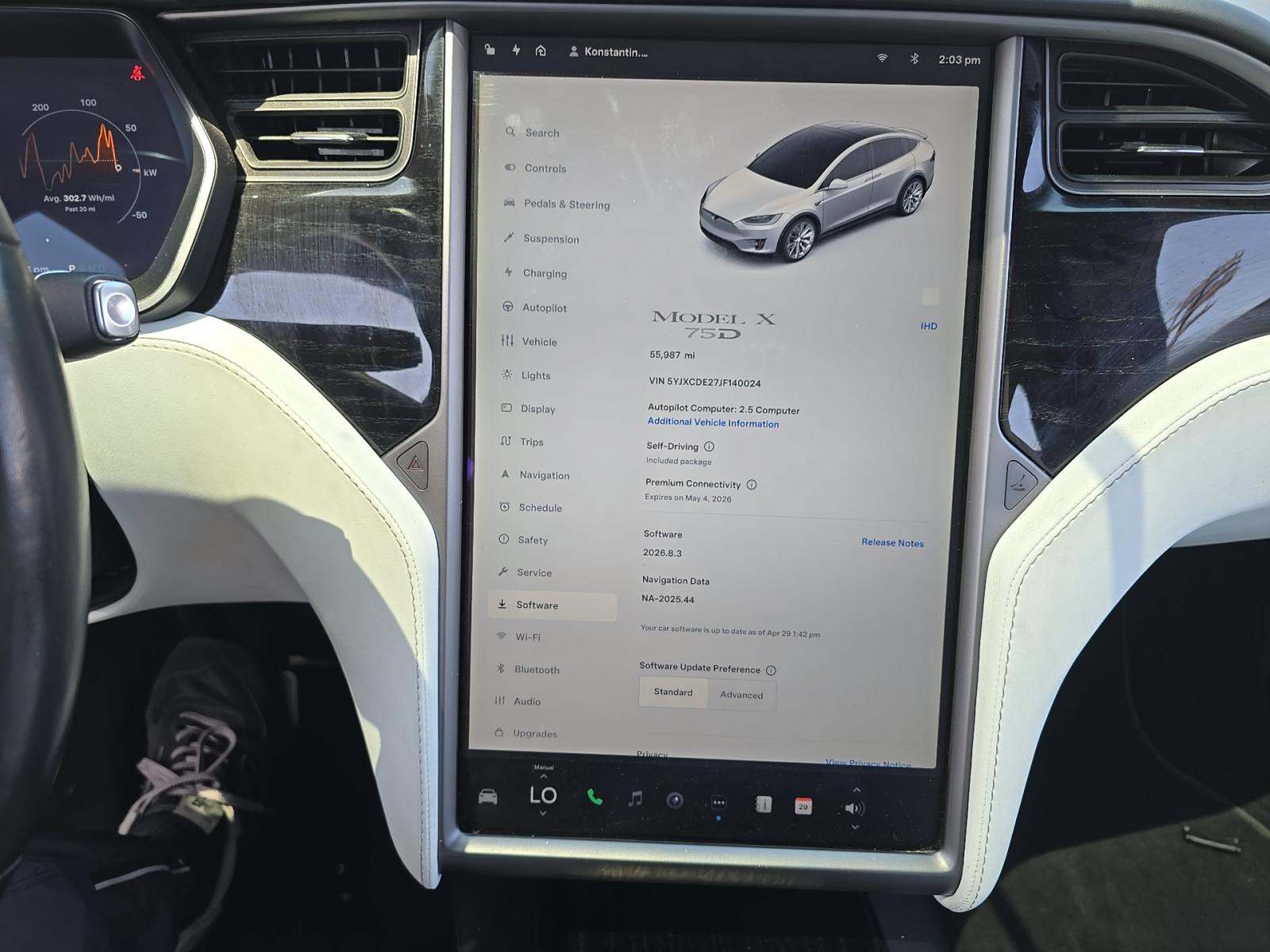 TESLA MODEL X - 9