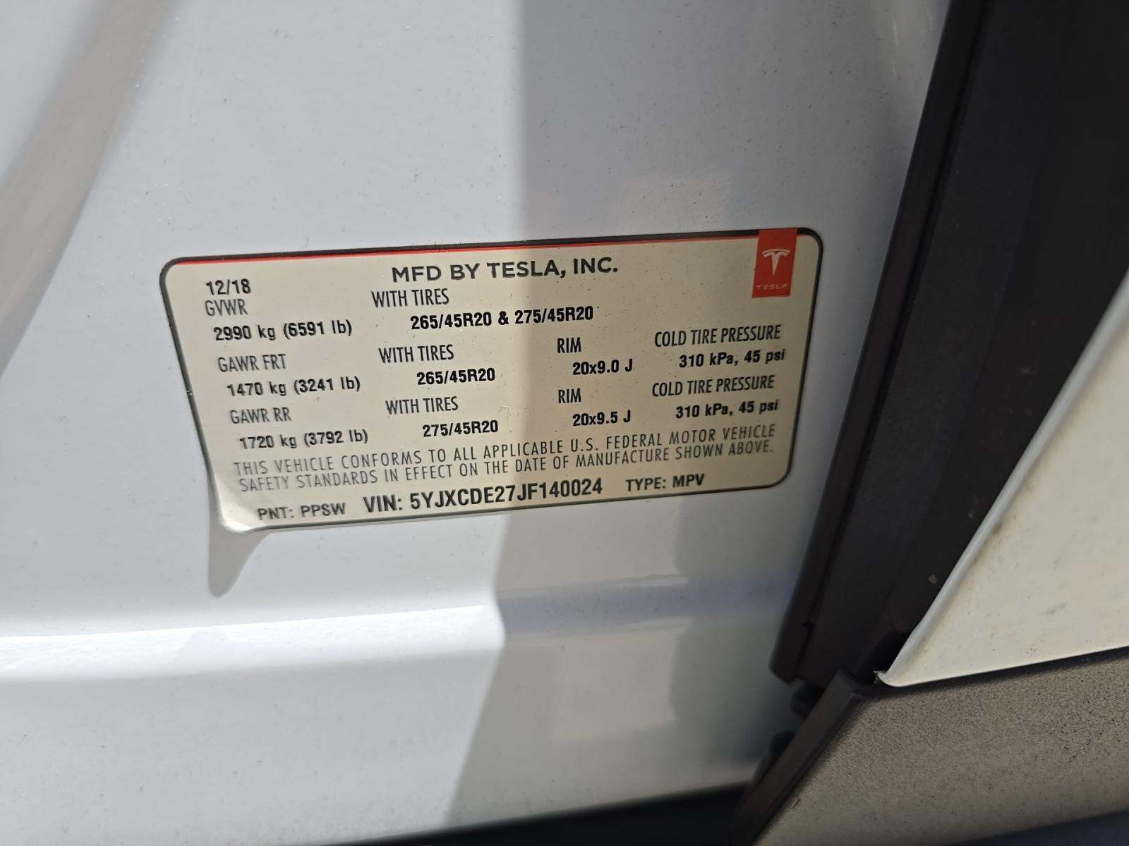 TESLA MODEL X - 5