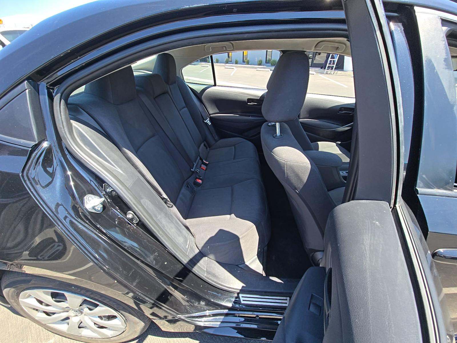 2025 Toyota Corolla LE FWD