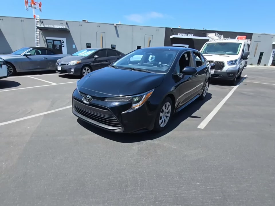 2025 Toyota Corolla LE FWD