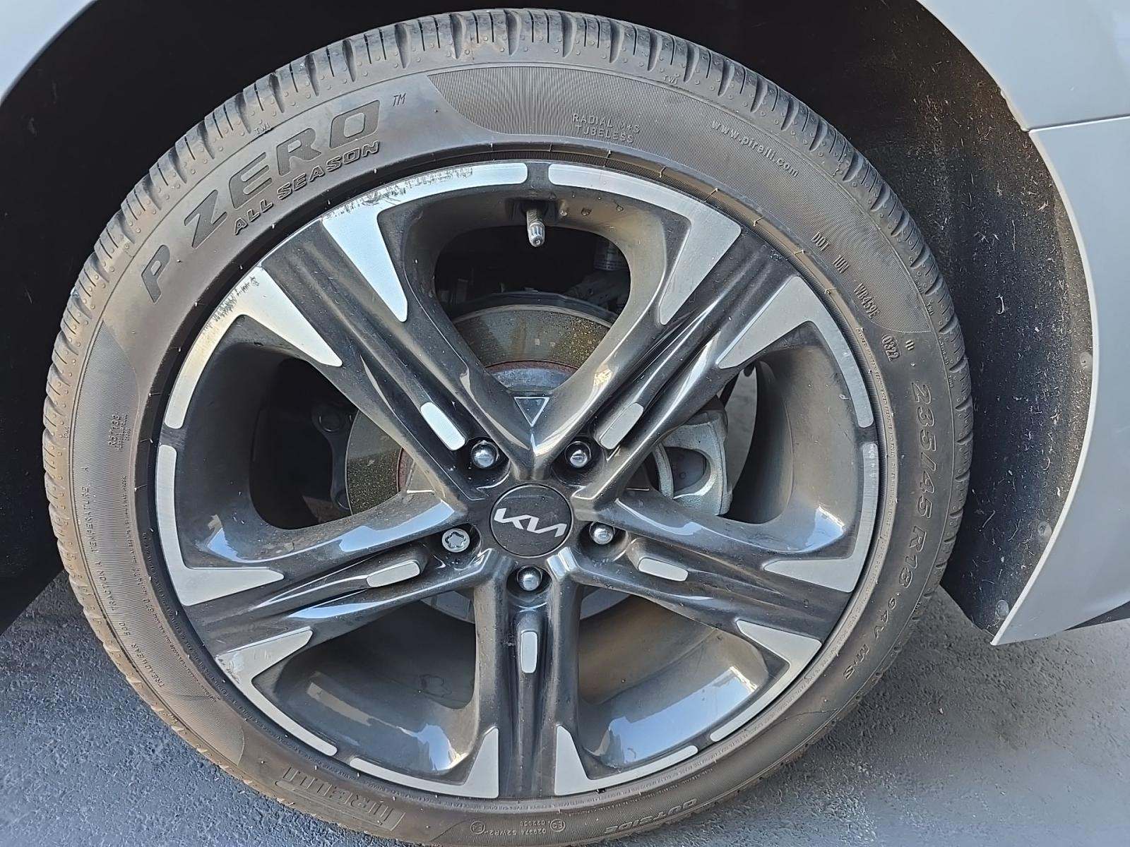 2022 Kia K5 GT-Line FWD