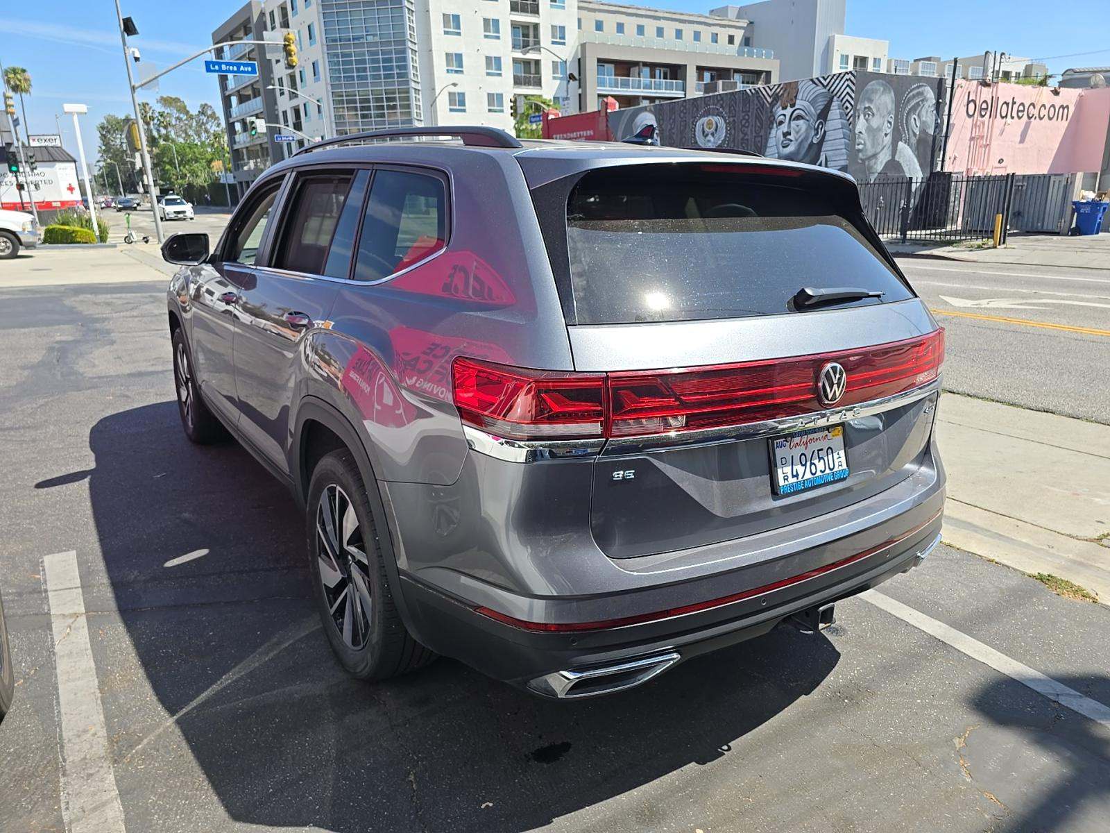 2025 Volkswagen Atlas 2.0T SE AWD