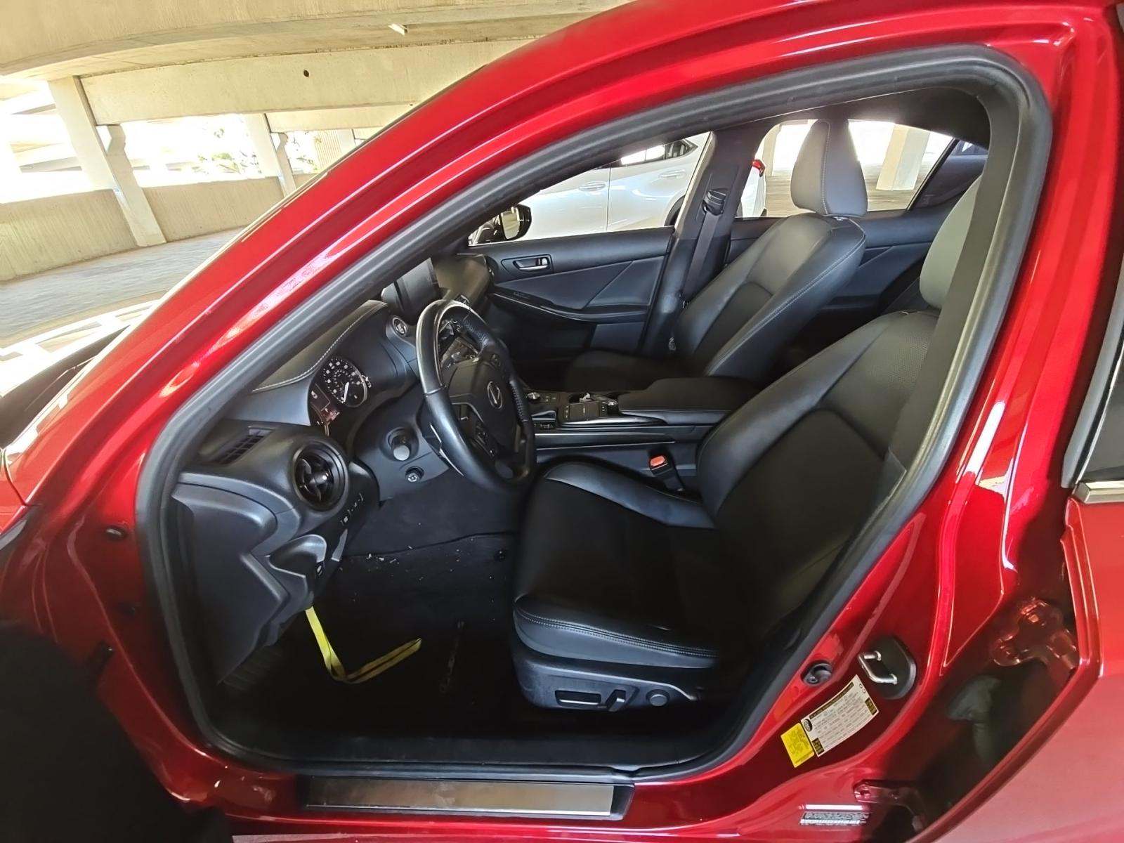 2023 Lexus IS IS 300 RWD