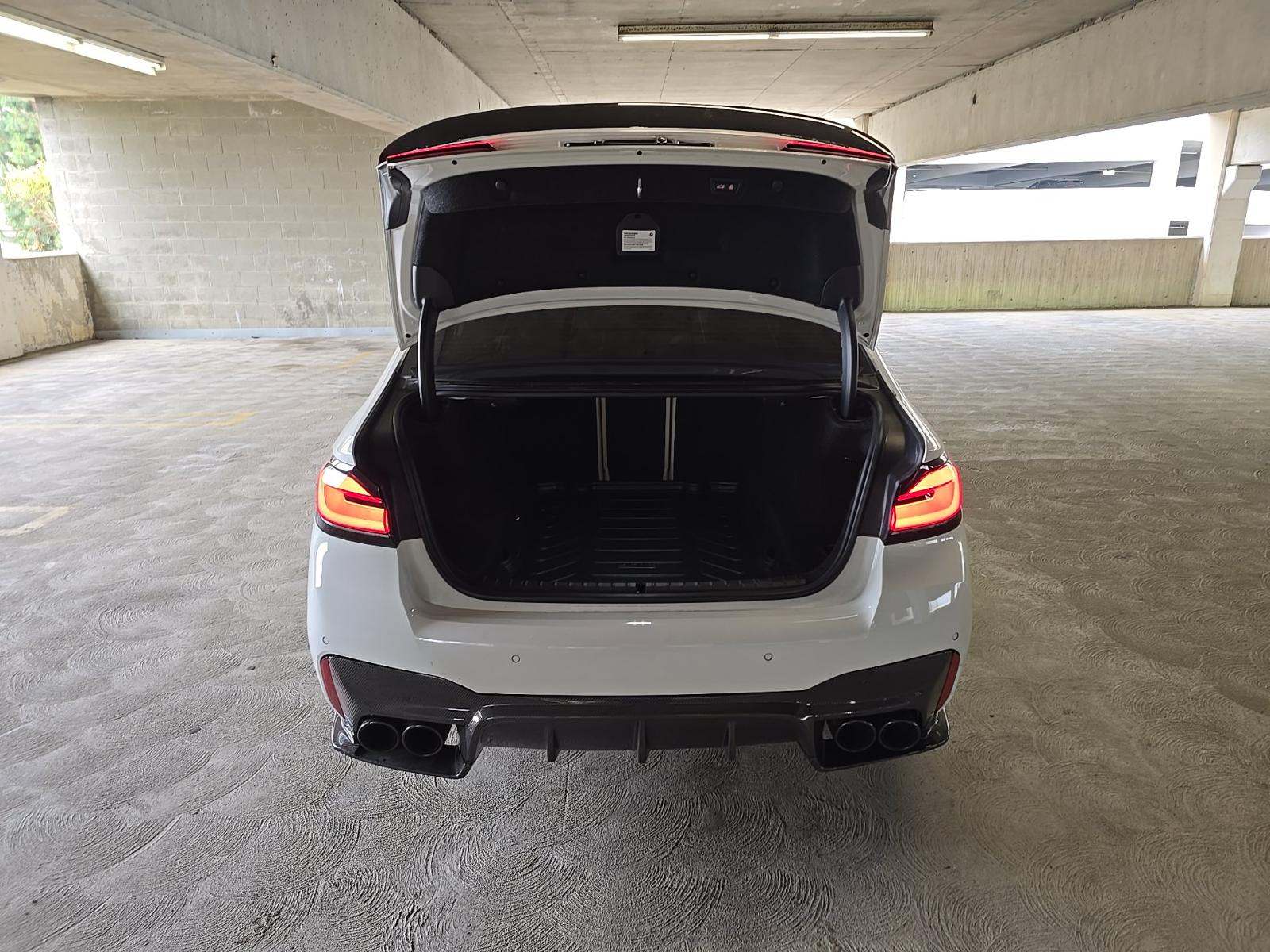 2022 BMW 5 Series M550i xDrive AWD