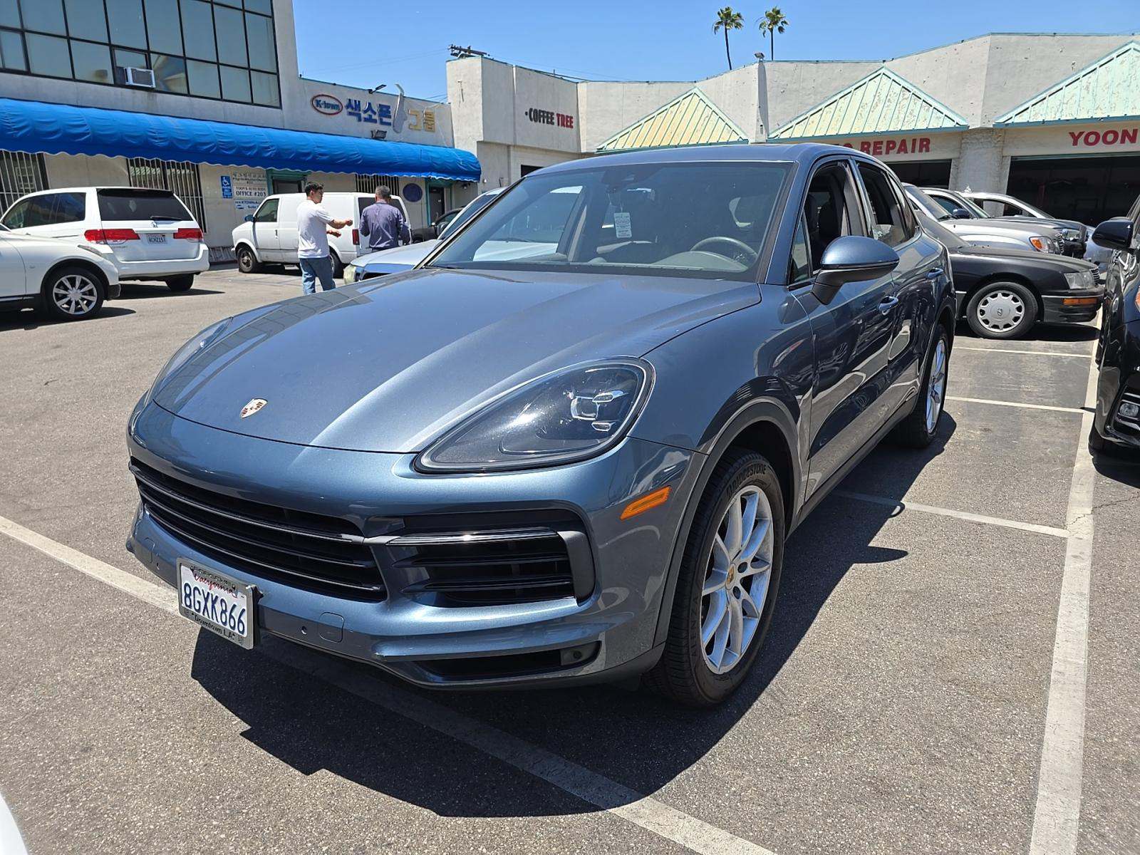 PORSCHE CAYENNE - 1