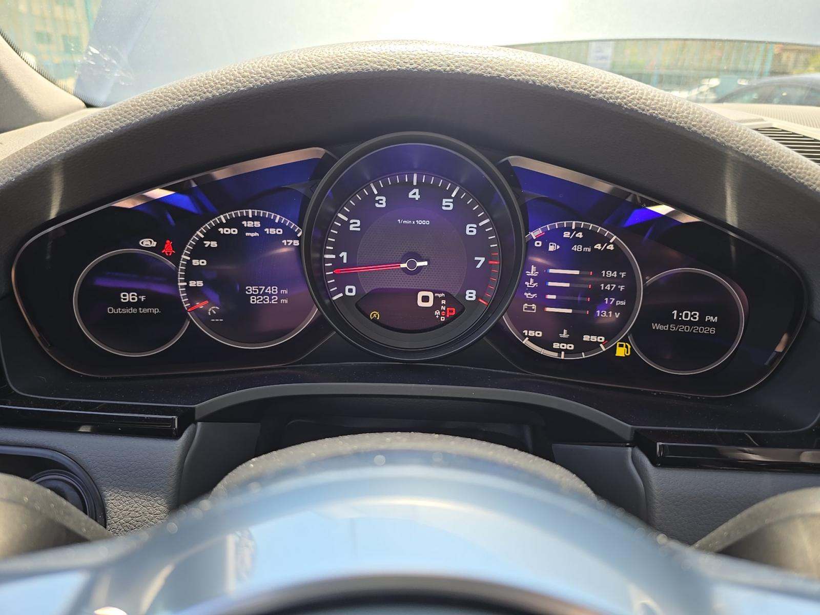 PORSCHE CAYENNE - 9