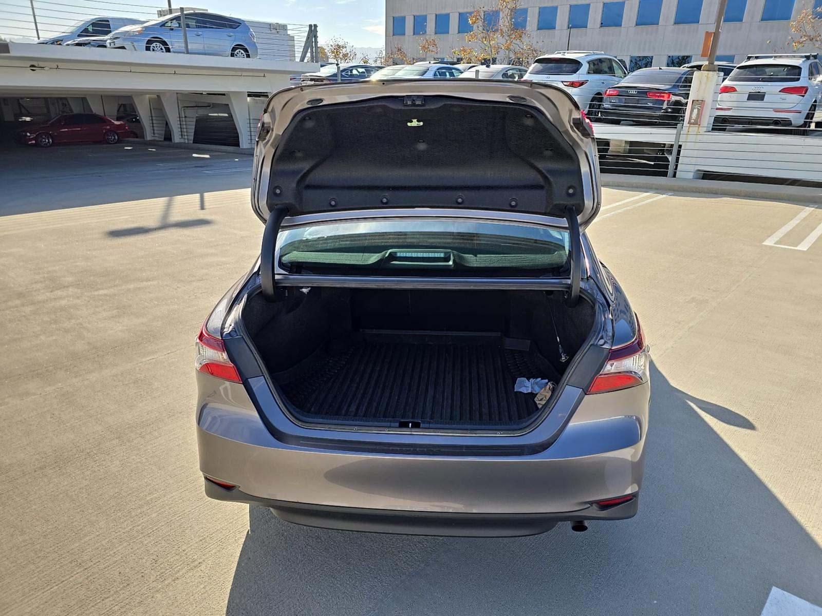 2024 Toyota Camry LE FWD