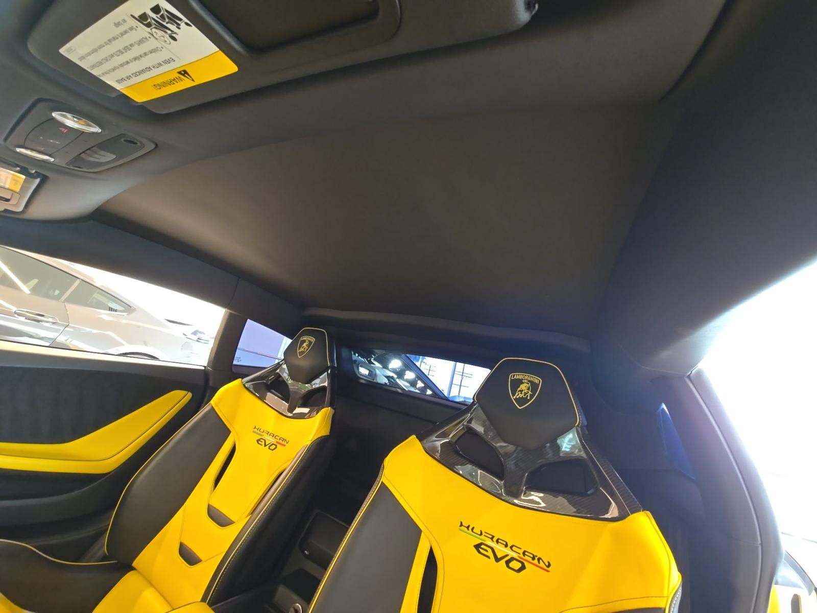 2020 Lamborghini Huracan EVO RWD