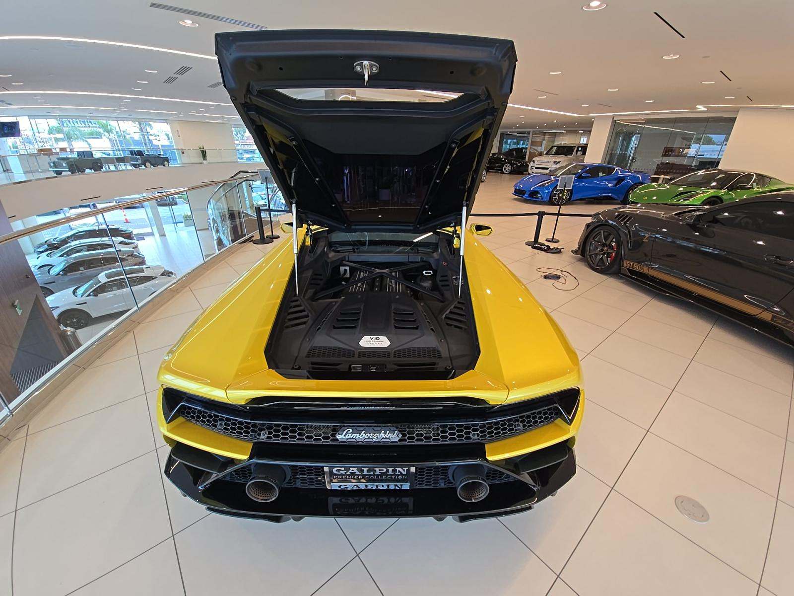 2020 Lamborghini Huracan EVO RWD