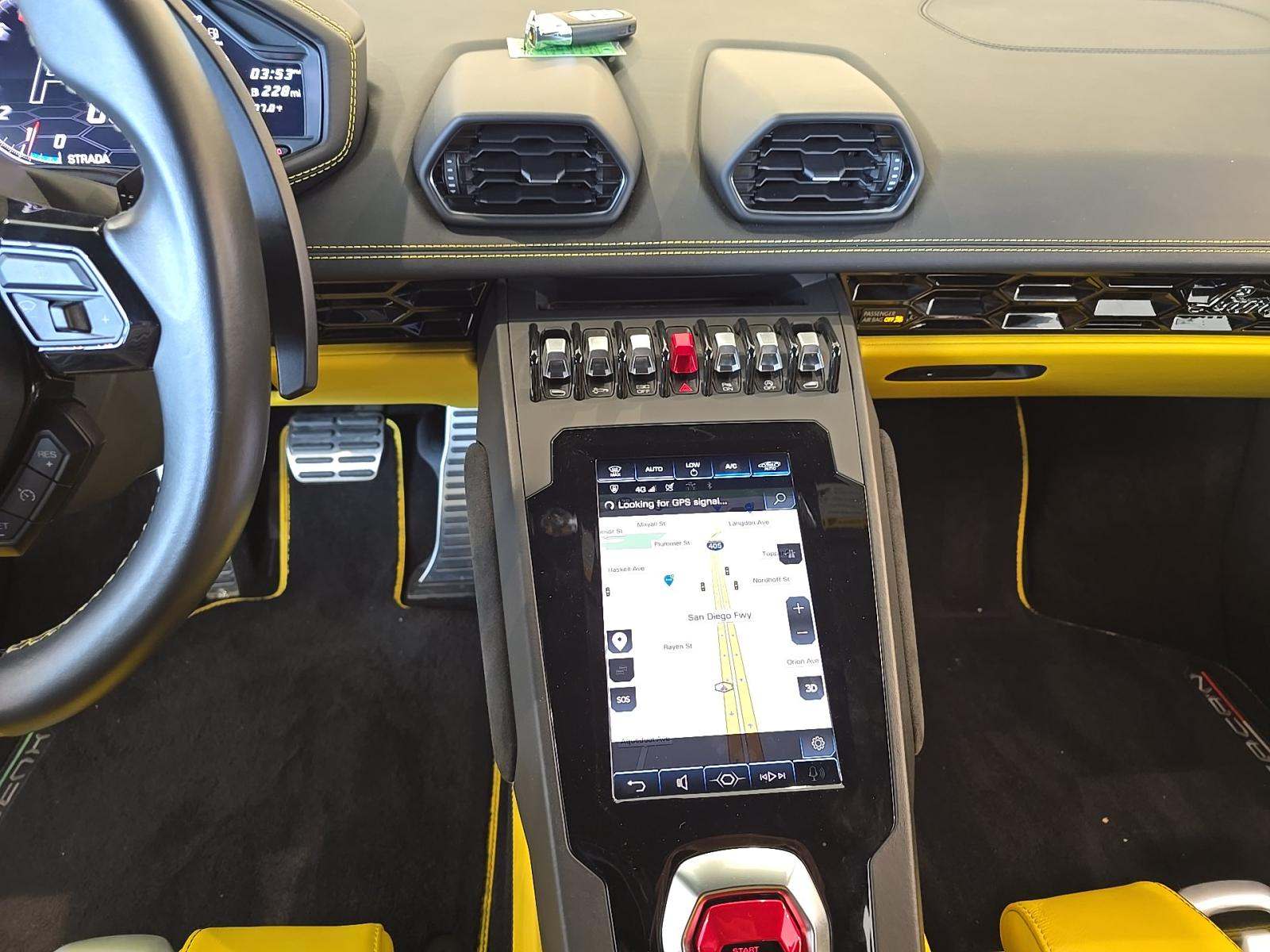 2020 Lamborghini Huracan EVO RWD