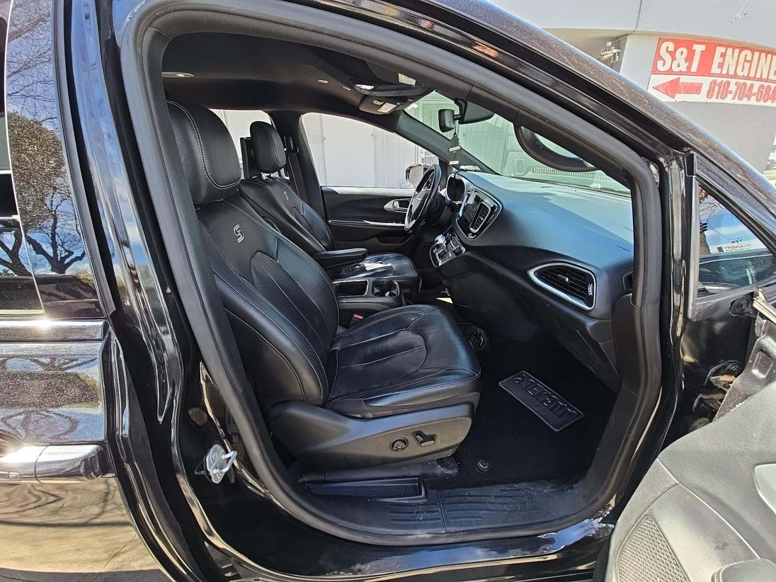 2020 Chrysler Pacifica Touring L Plus FWD