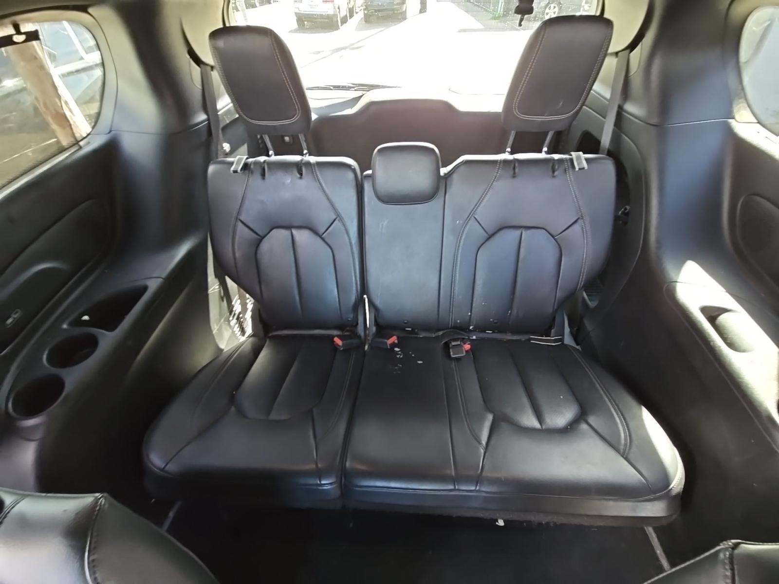 2020 Chrysler Pacifica Touring L Plus FWD