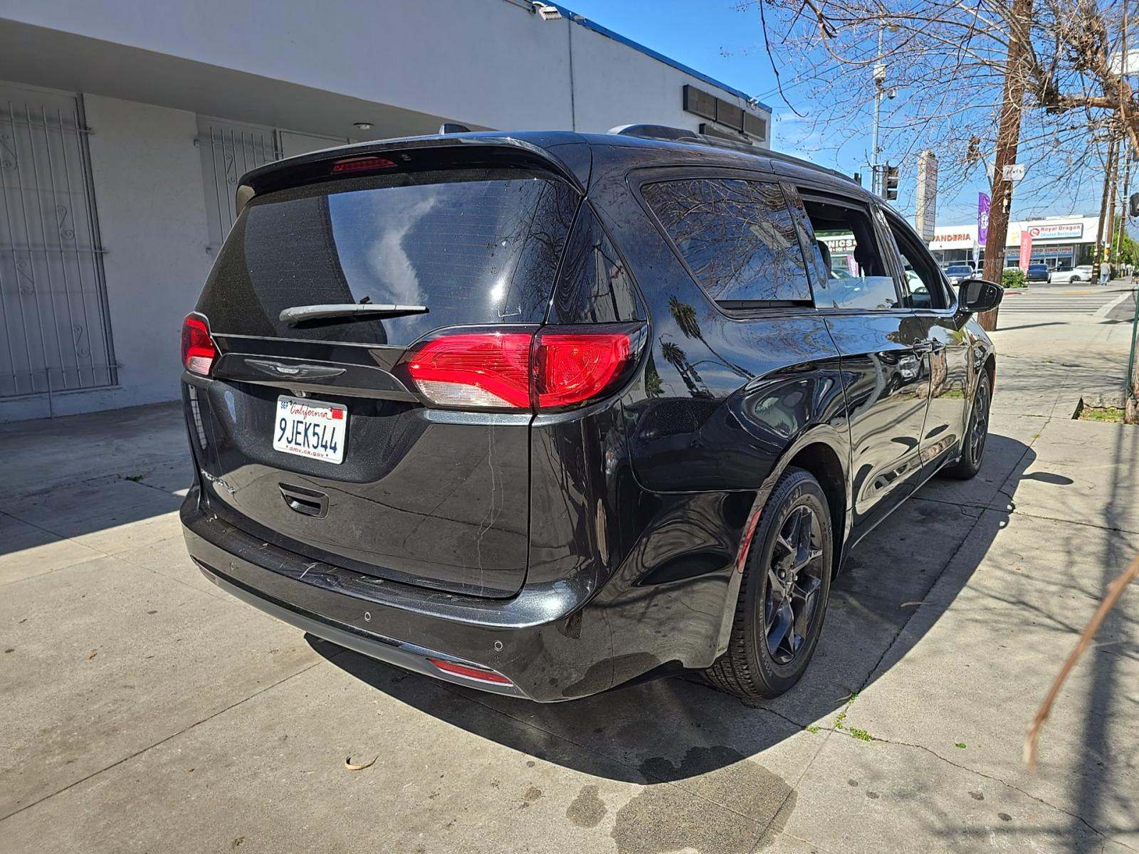 2020 Chrysler Pacifica Touring L Plus FWD