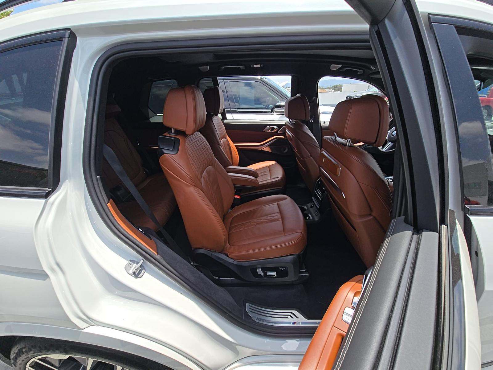 2024 BMW X7 M60i AWD