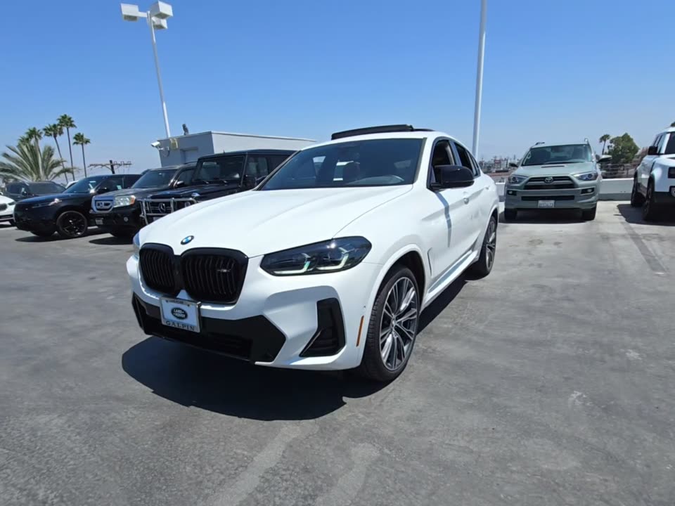 2023 BMW X4 M40i AWD