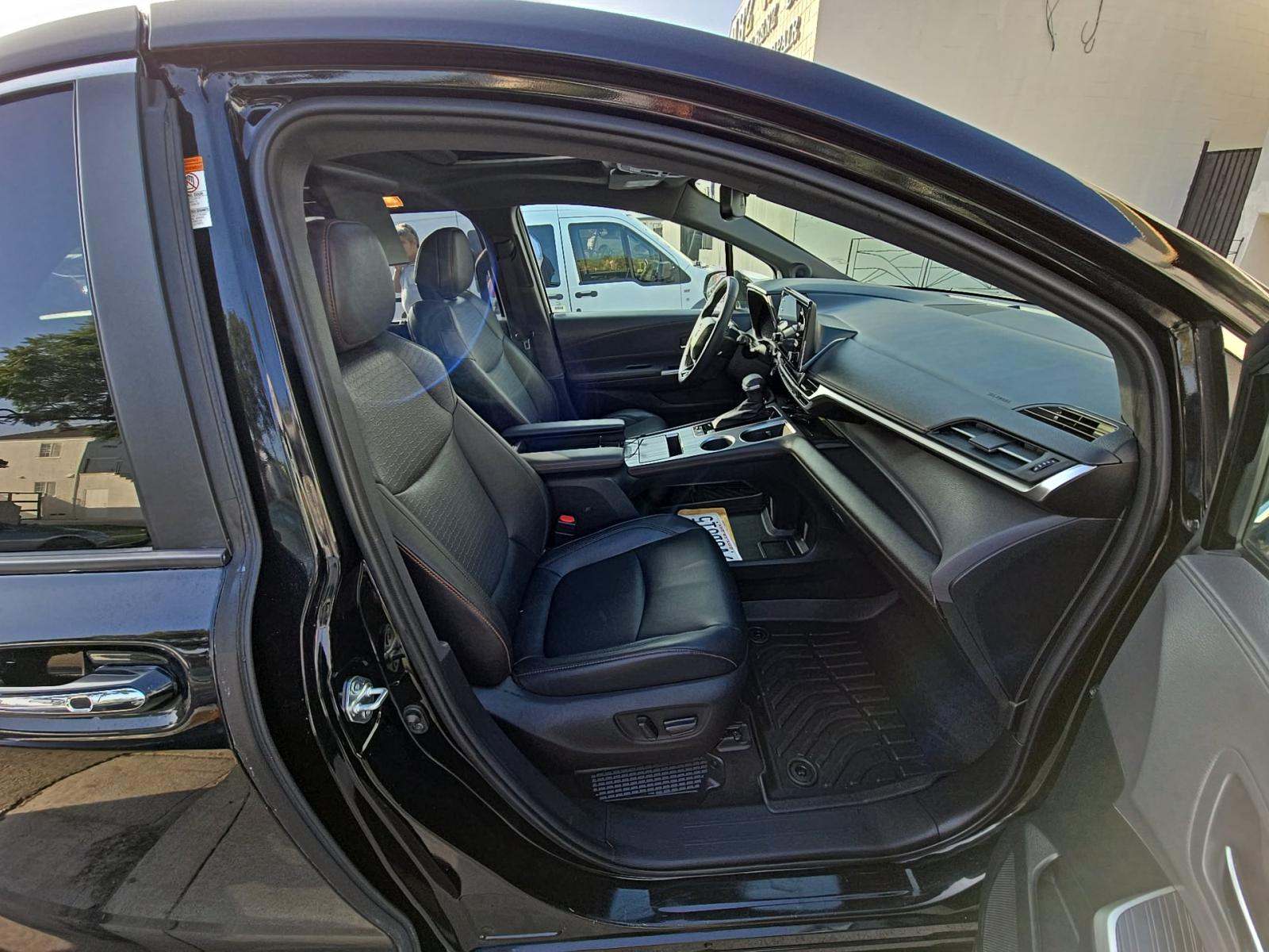 2022 Toyota Sienna XSE FWD