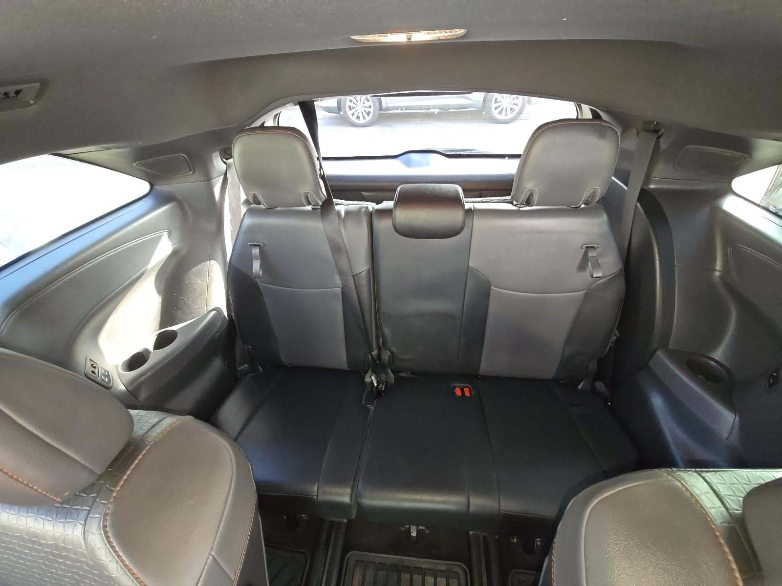 2022 Toyota Sienna XSE FWD