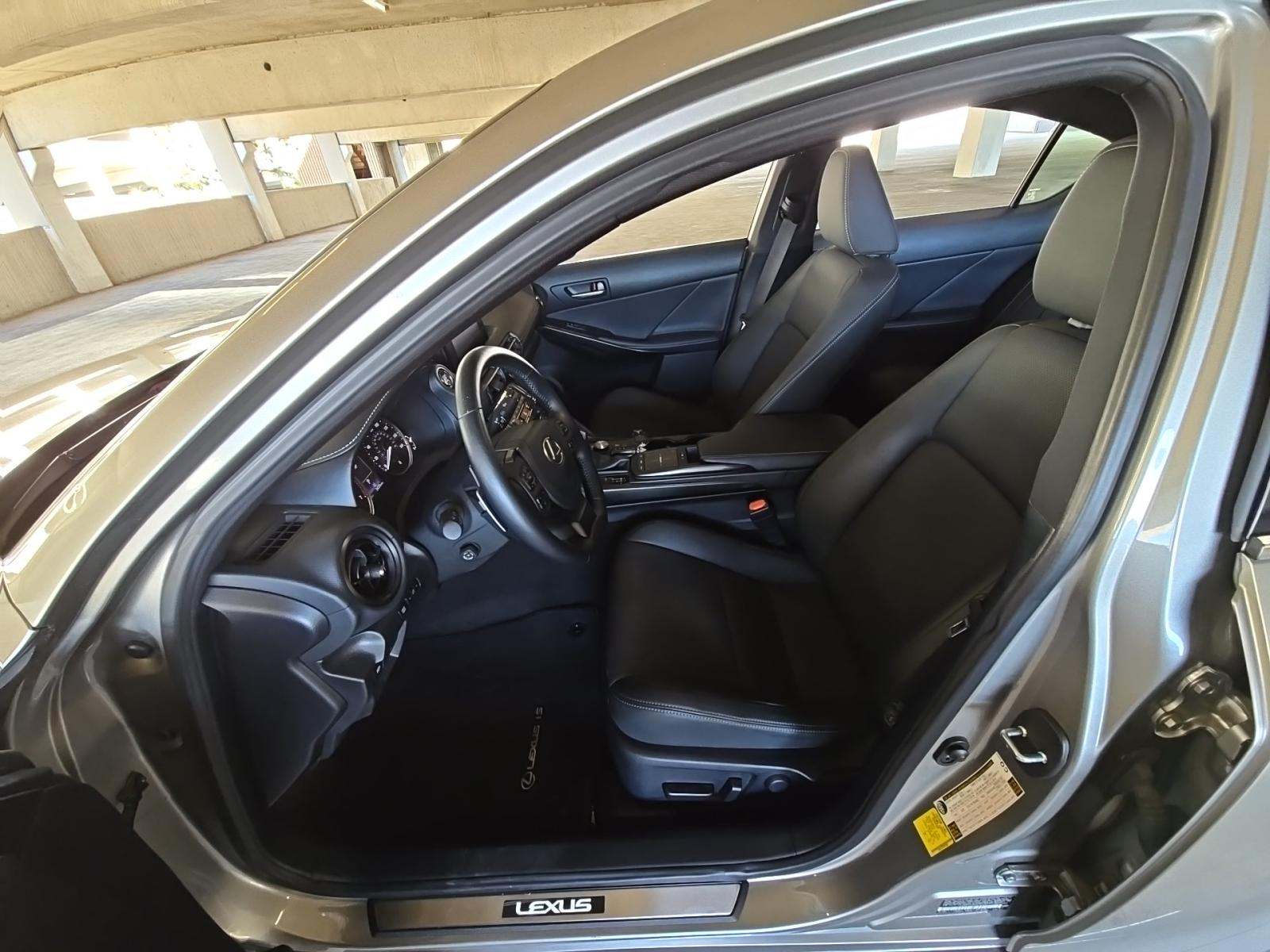 2023 Lexus IS IS 300 RWD