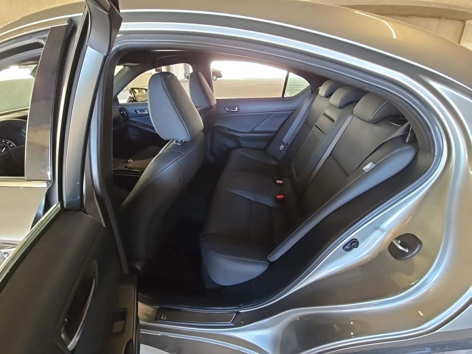 2023 Lexus IS IS 300 RWD