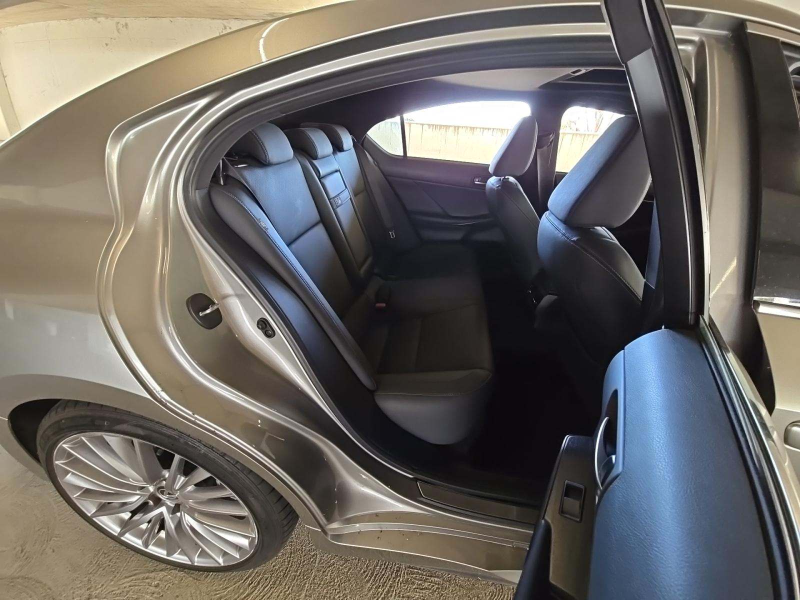 2023 Lexus IS IS 300 RWD