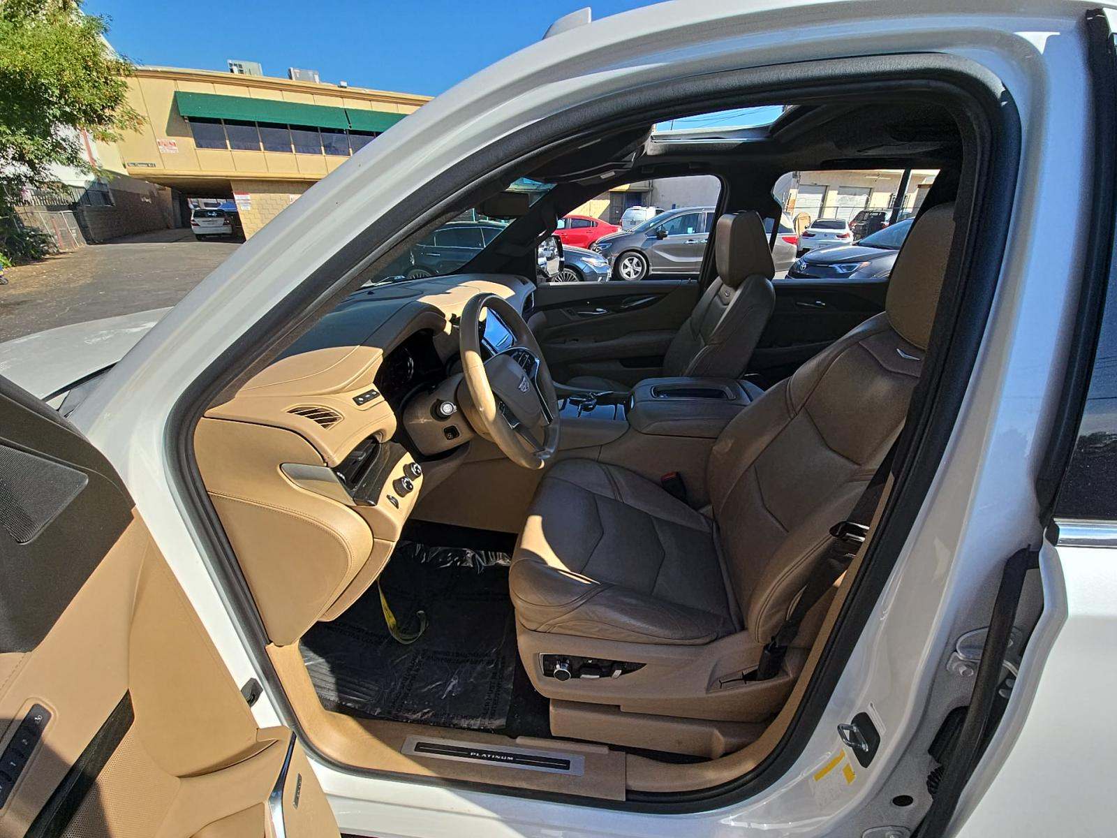 2018 Cadillac Escalade Platinum AWD