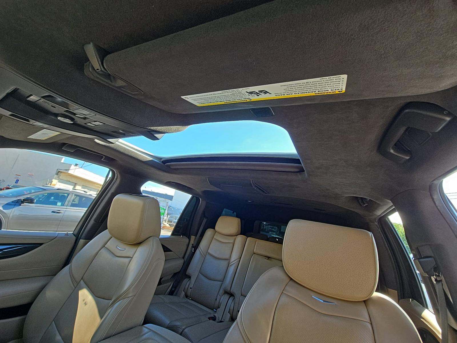 2018 Cadillac Escalade Platinum AWD