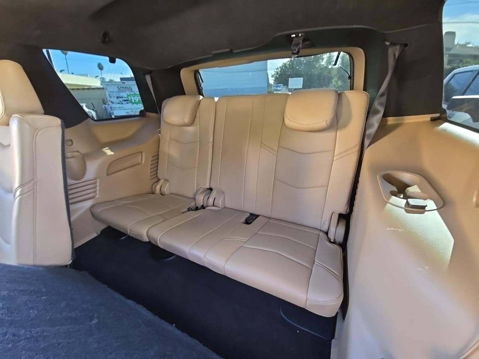 2018 Cadillac Escalade Platinum AWD