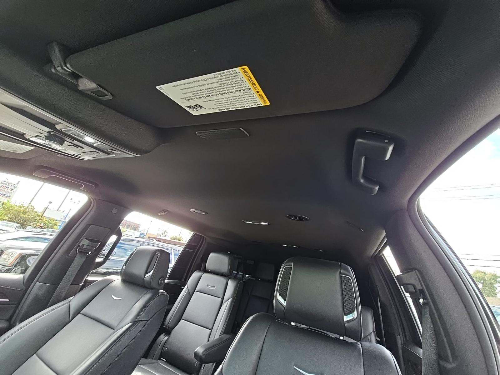 2022 Cadillac Escalade ESV Luxury RWD