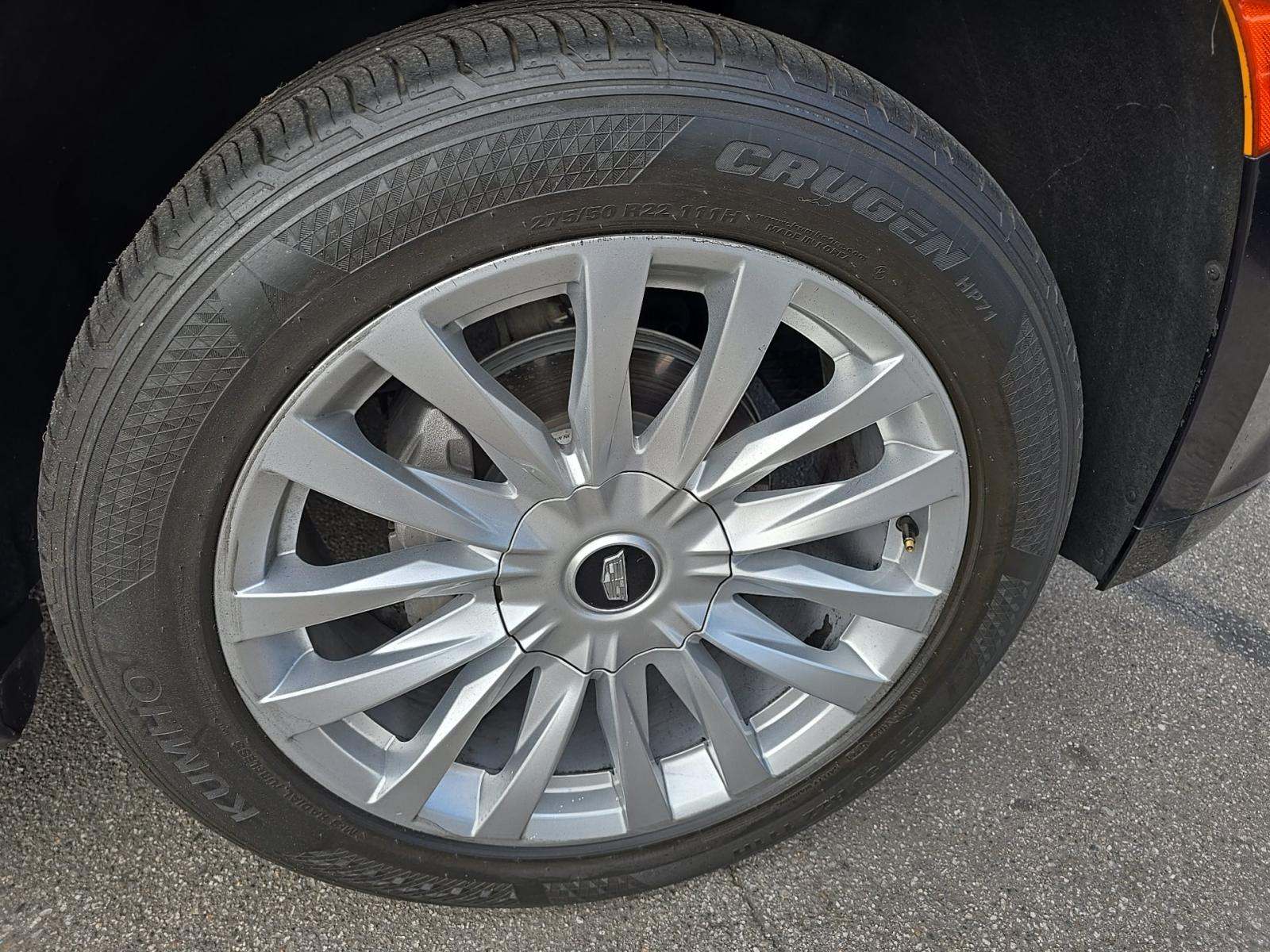 2022 Cadillac Escalade ESV Luxury RWD