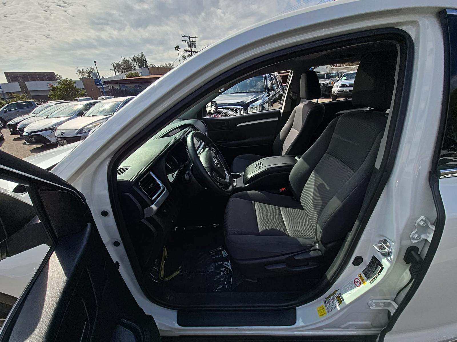 2017 Toyota Highlander LE AWD