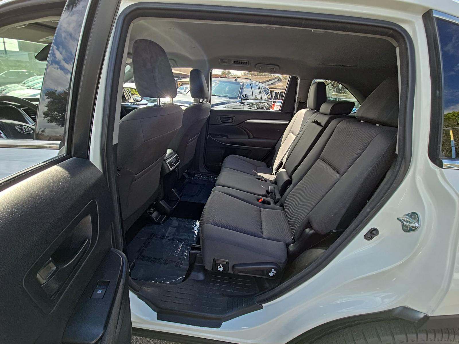 2017 Toyota Highlander LE AWD