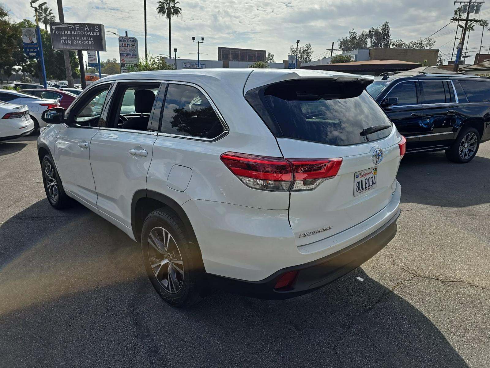 2017 Toyota Highlander LE AWD