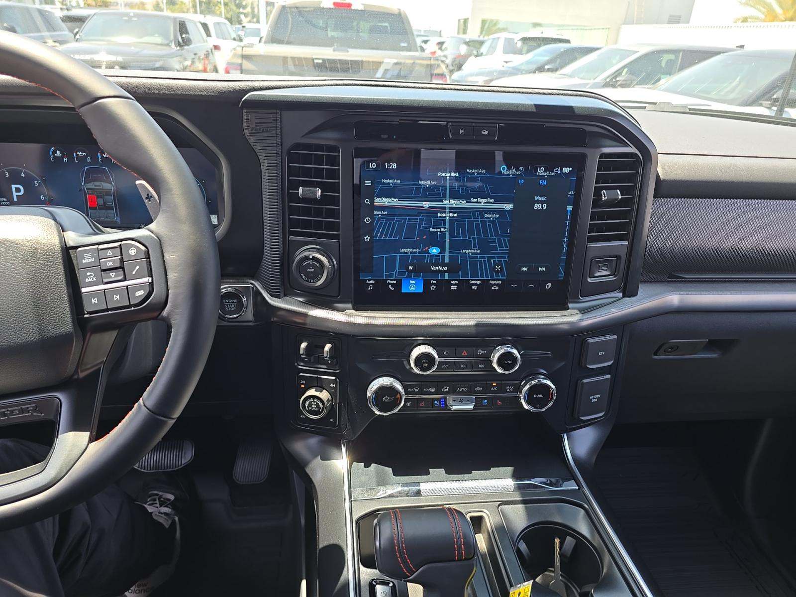 FORD F-150 - 10