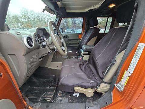 JEEP UNLIMITED SAHARA - 2