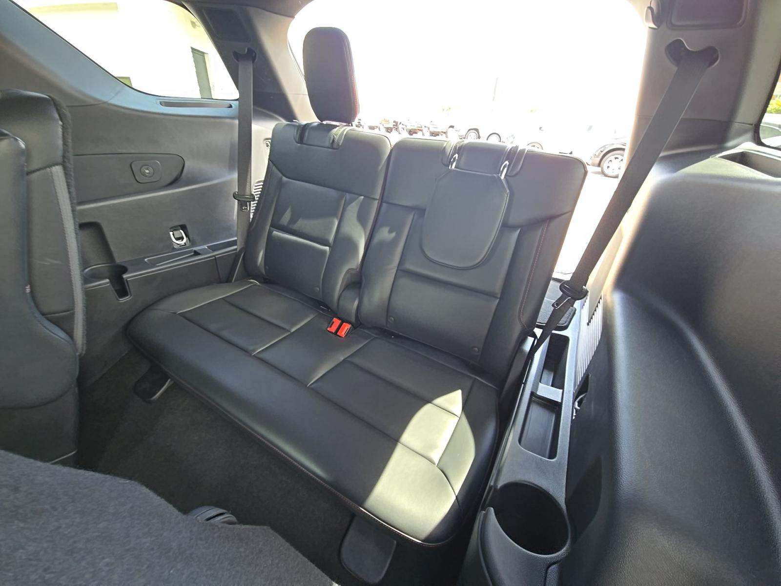 FORD EXPLORER - 10