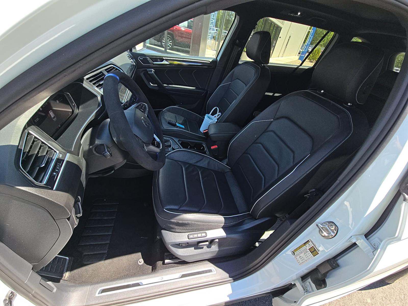 2023 Volkswagen Tiguan 2.0T SEL R-Line AWD