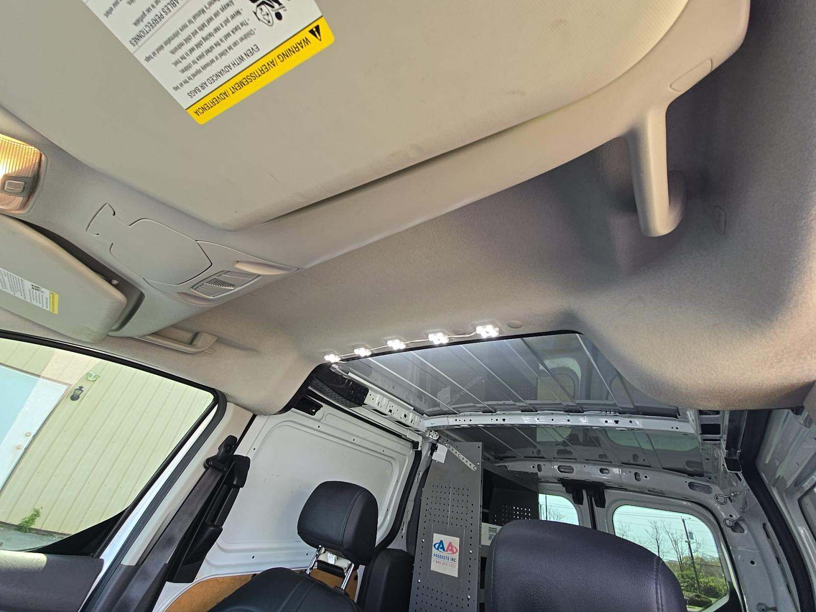FORD TRANSIT CONNECT - 7
