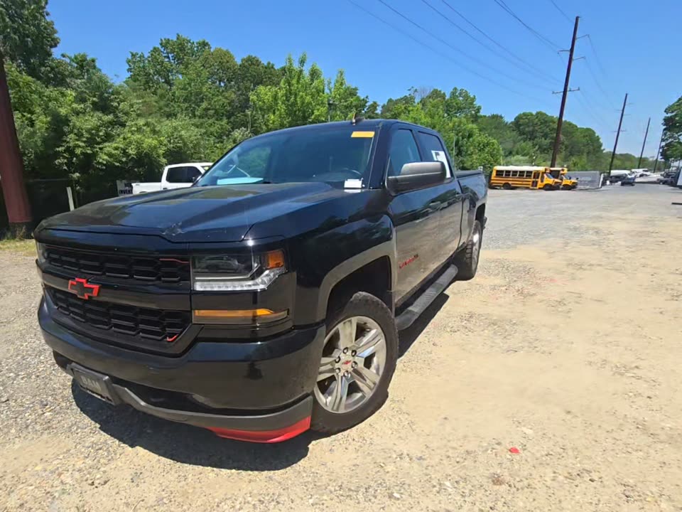 2018 Chevrolet Silverado 1500 Custom AWD