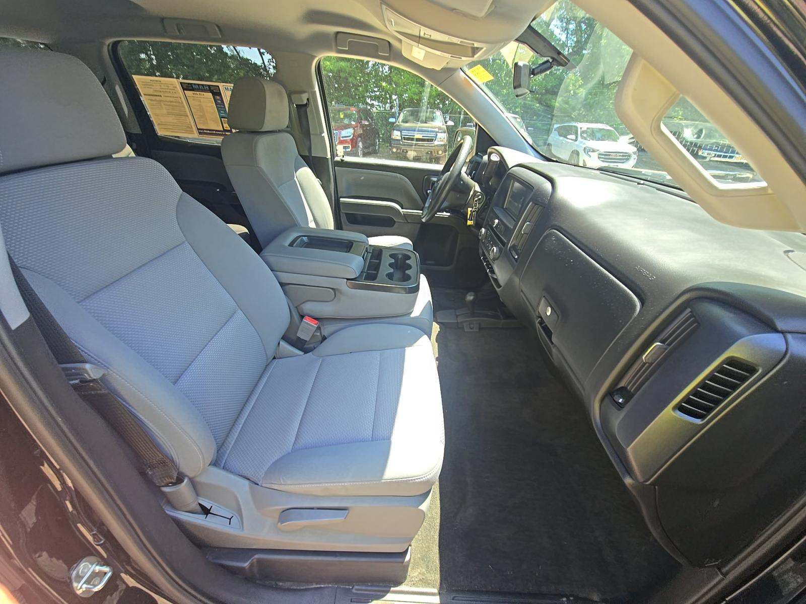 2018 Chevrolet Silverado 1500 Custom AWD