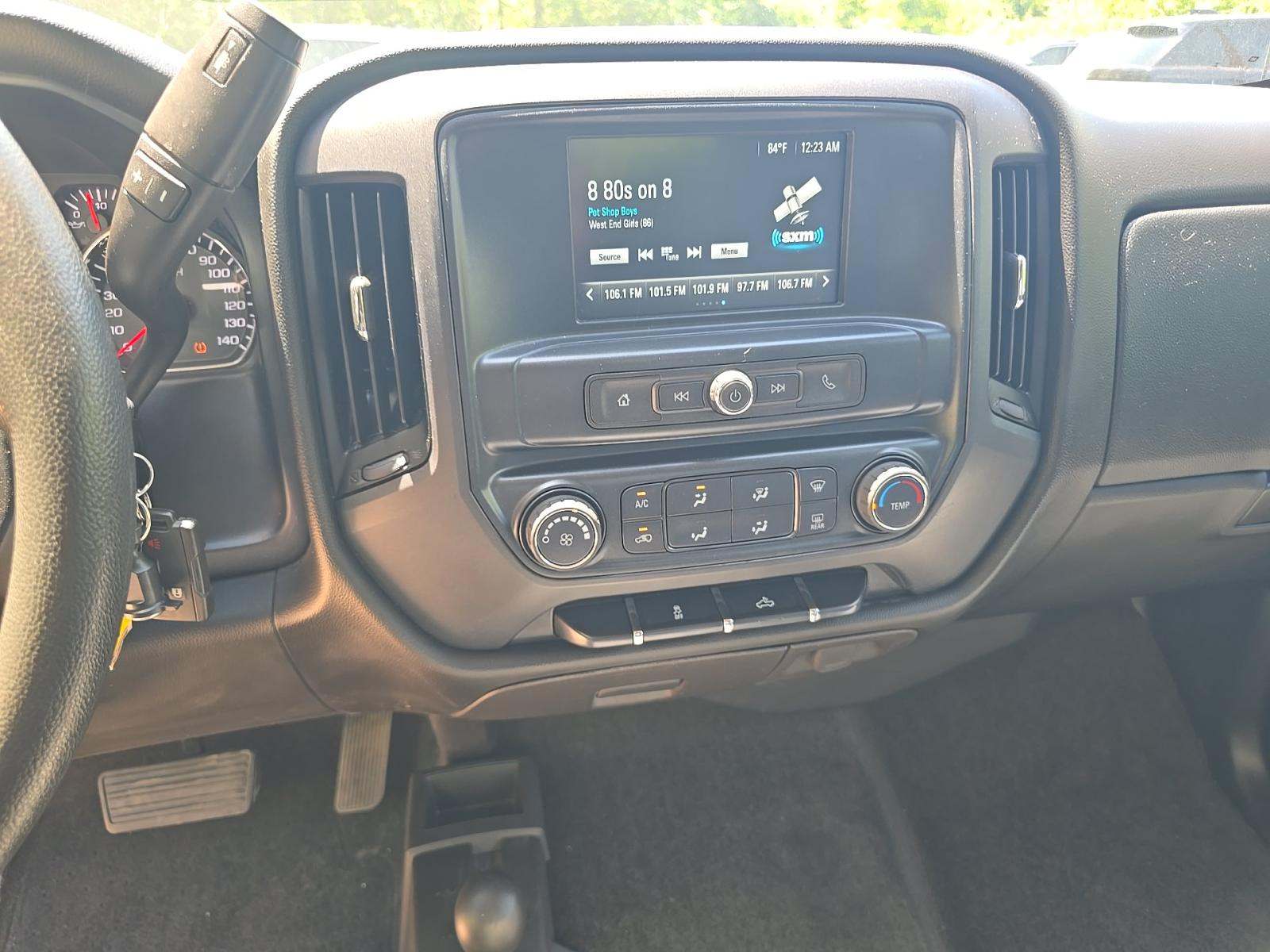 2018 Chevrolet Silverado 1500 Custom AWD
