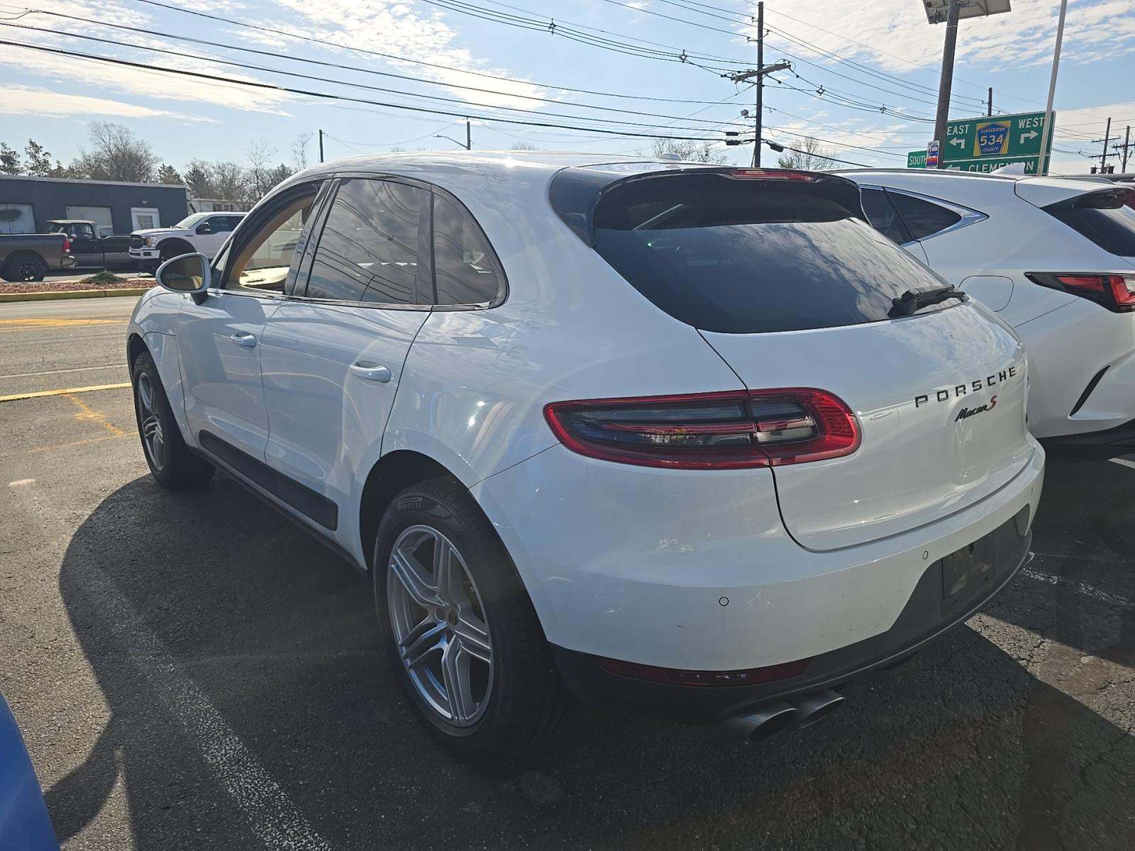2015 Porsche Macan S AWD