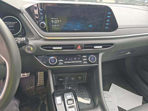 HYUNDAI SEL PLUS - 6