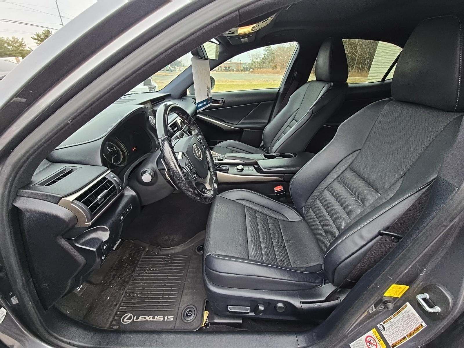 2019 Lexus IS IS 300 F SPORT AWD