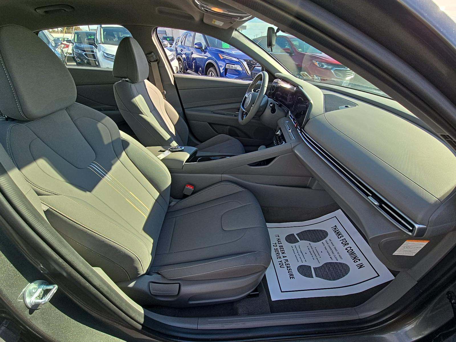 2025 Hyundai Elantra Hybrid SEL Sport FWD